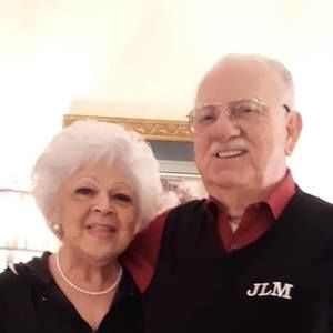 Meet your Posher, Becky